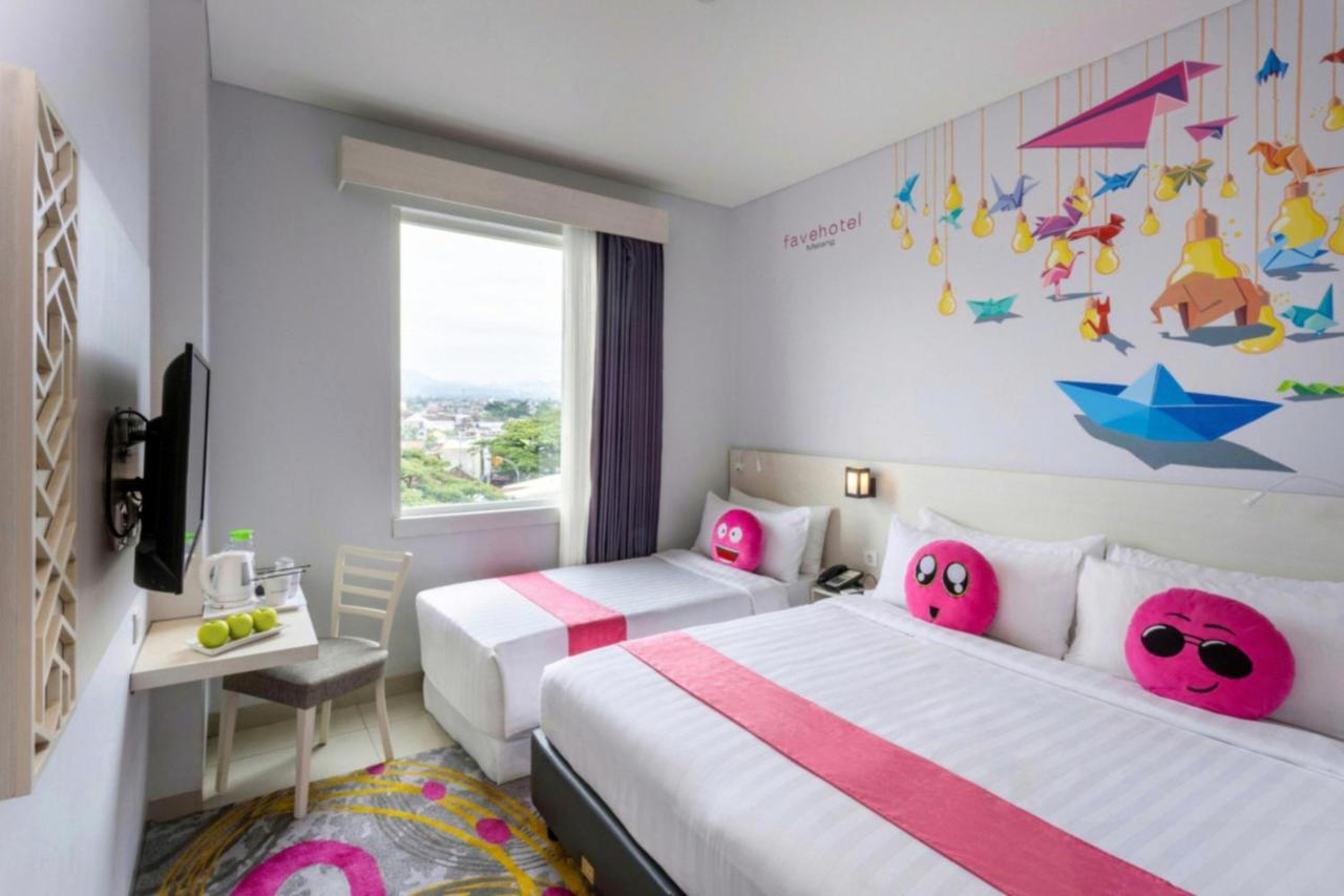 เฟฟโฮเทล มาลัง Hotel มะลัง ภายนอก รูปภาพ