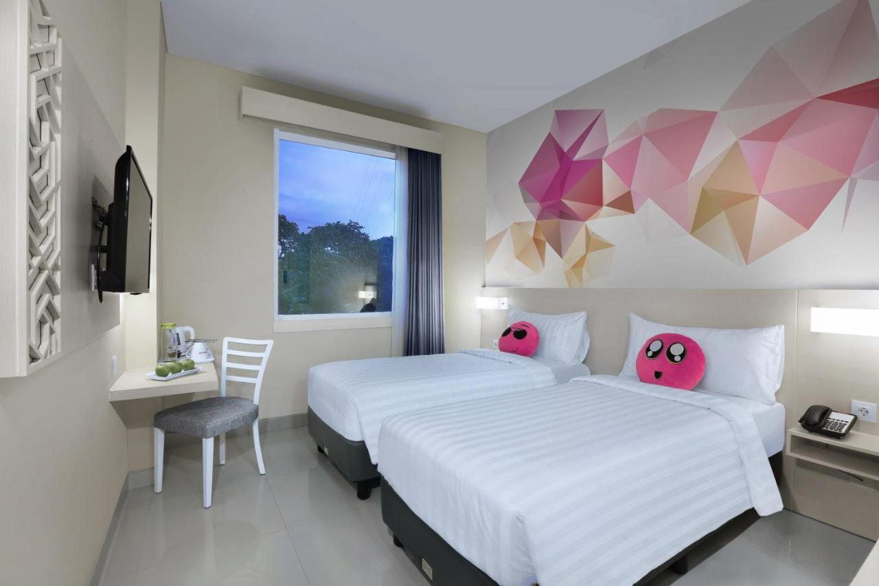 เฟฟโฮเทล มาลัง Hotel มะลัง ภายนอก รูปภาพ
